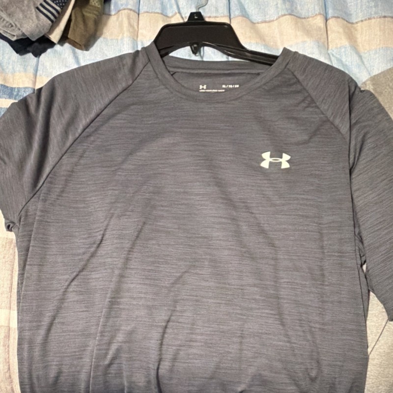 Under Armour Men's XL Athletic Fit Lightweight Activewear T-Shirts Assorted Col… gallery