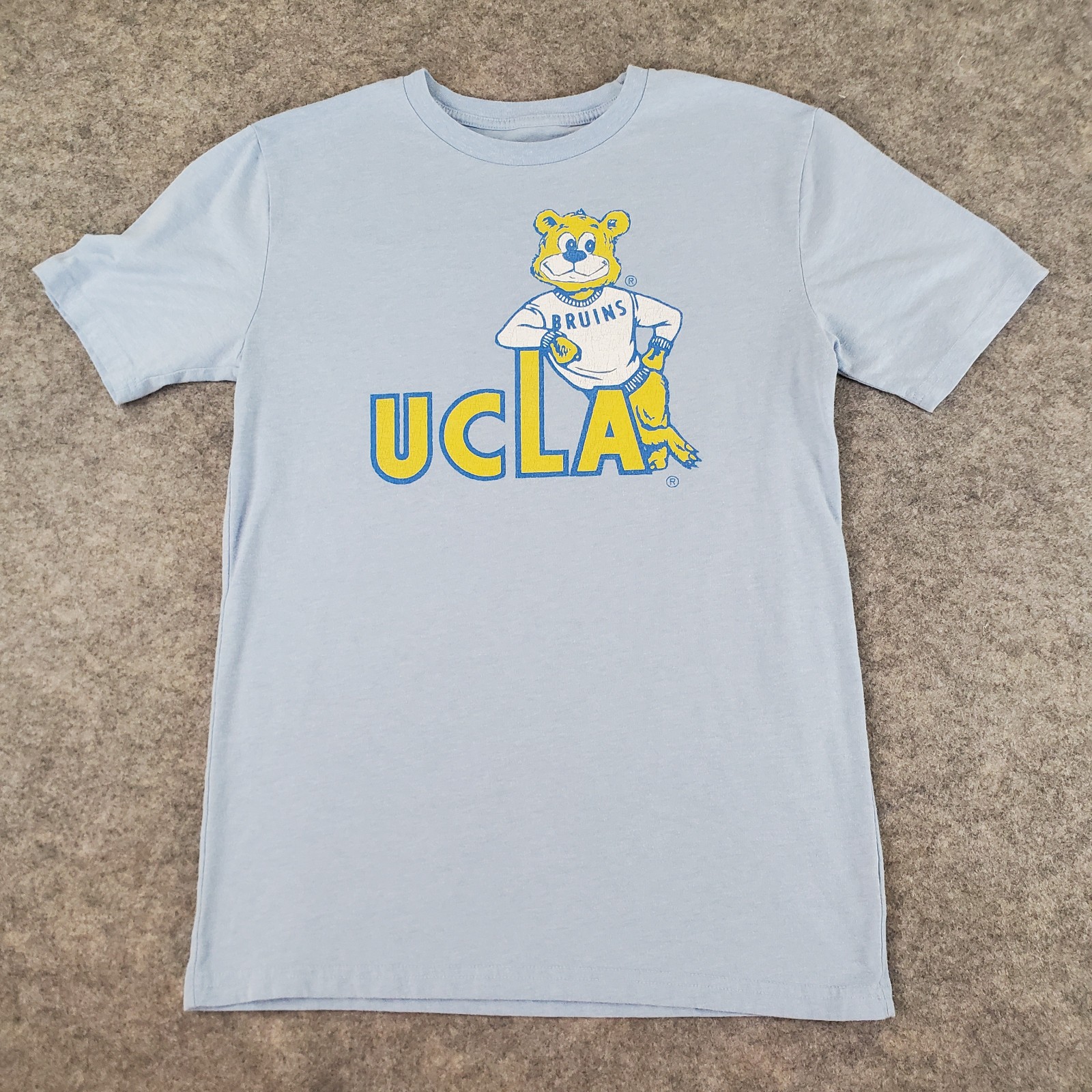 UCLA Bruins Shirt Men Small Blue Crew Neck Short Sleeve Graphic Stretch Pullover gallery