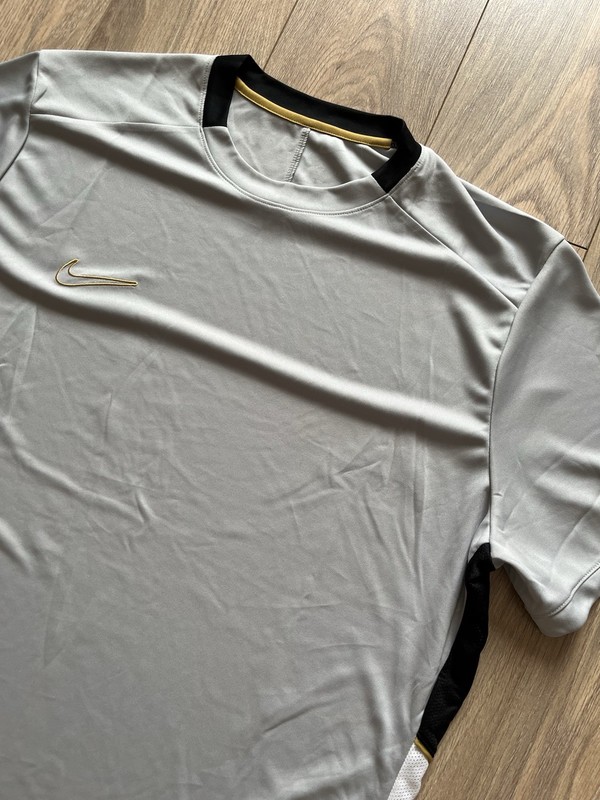 Nike Academy Lightweight Dri-Fit Training T-Shirt Mens XXL Grey £23 RRP BNWT gallery