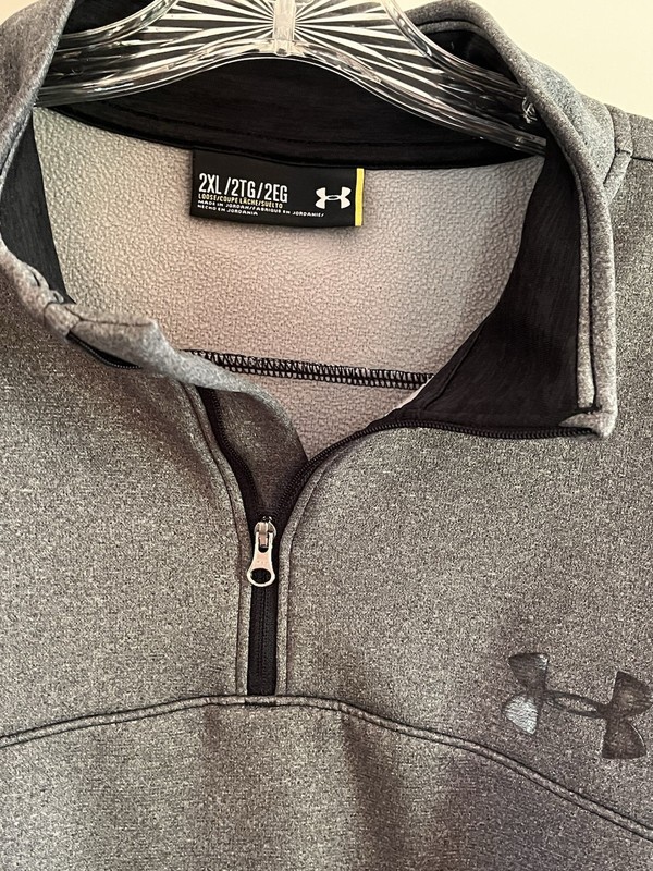 Under Armour 1/4 Zip Loose Pullover Mens Size 2XL Gray w/Black Accents 2016 EUC gallery