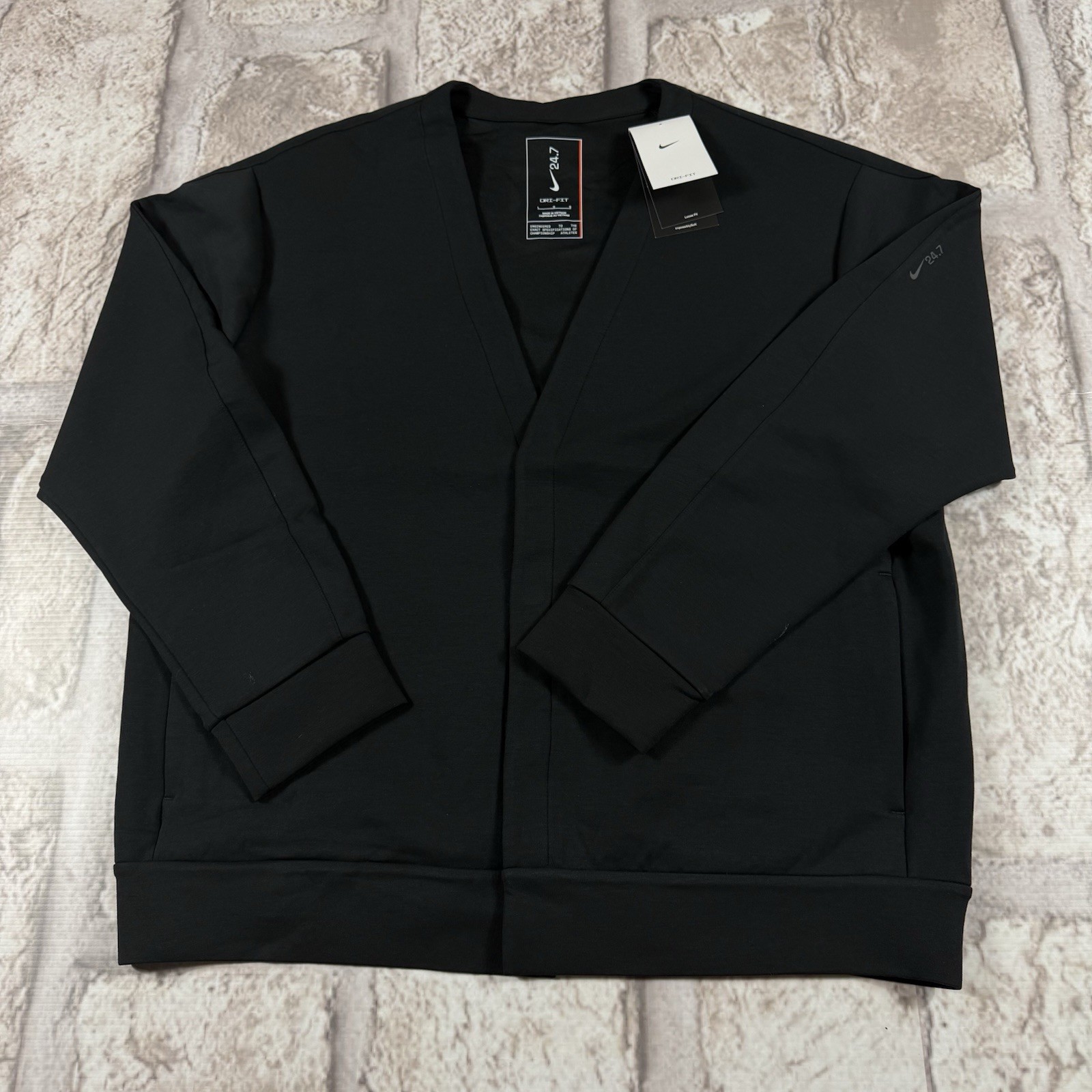 Nike 24.7 ImpossiblySoft Cardigan Men’s Large Black Dri-FIT HQ6948-010 NWT gallery