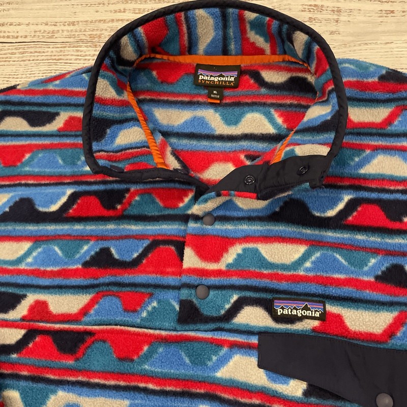 Patagonia Synchilla Fleece Pullover Snap Southwest Wavy Pattern Mens Size XL gallery
