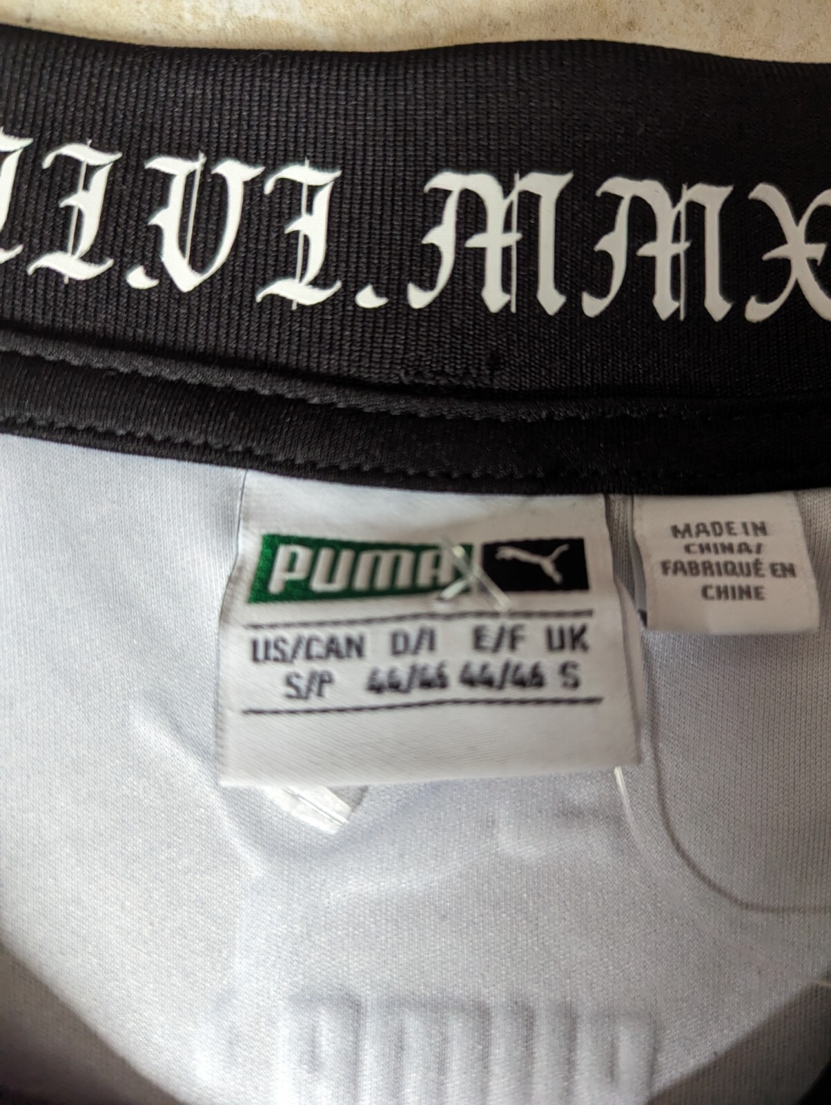 New Men’s Size Small Puma En Noir Stadium Jersey Black gallery