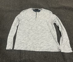 Banana Republic Moisture Wicking Mens Gray Henley Long Sleeve Shirt Size Small