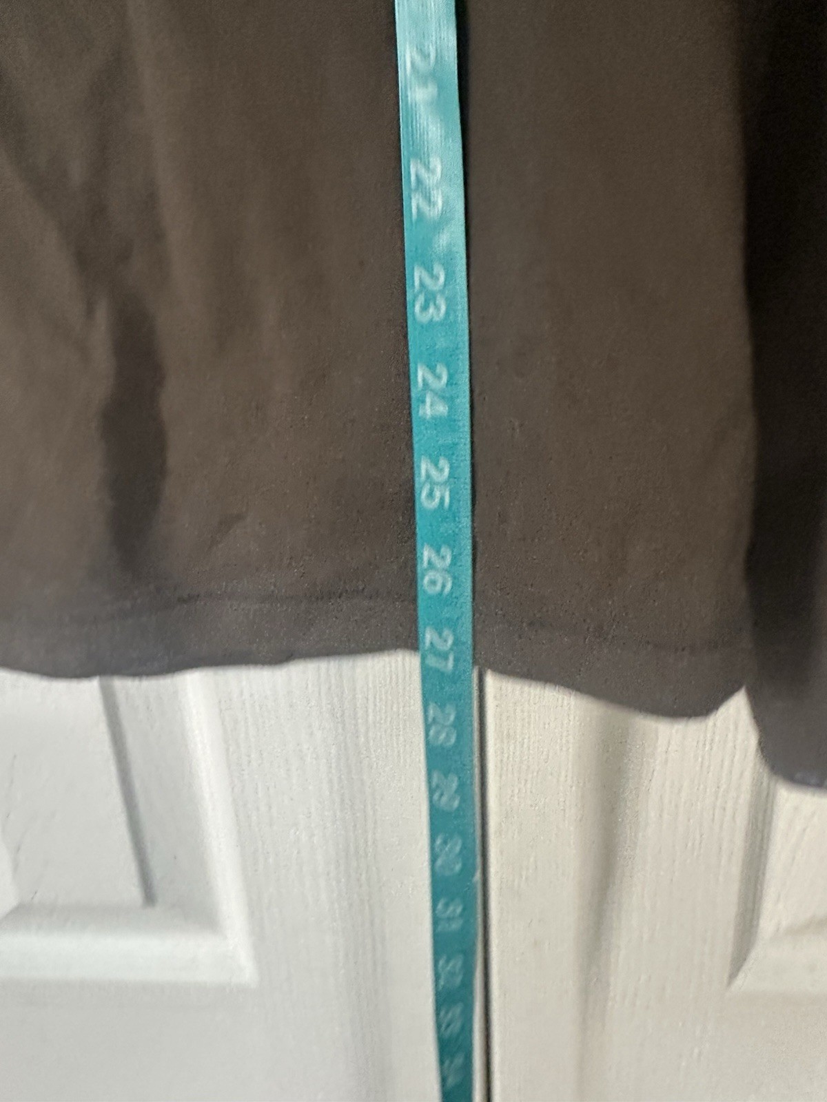 Lululemon Green V-neck Reflective Pocket Long Sleeve Thumbholes Shirt Sz M gallery