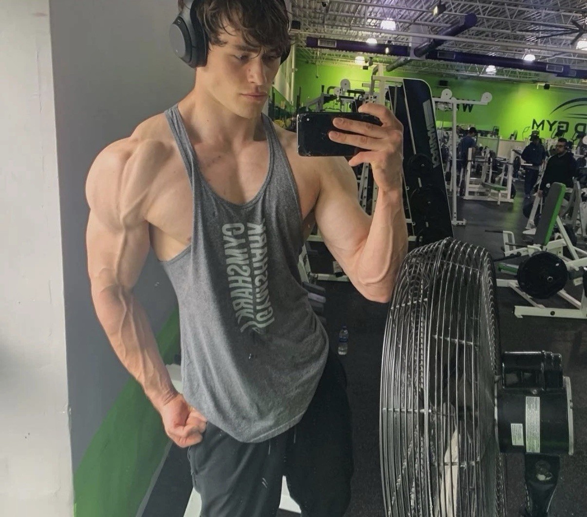 Gymshark Statement Stringer OG very rare David Laid Size Large gallery
