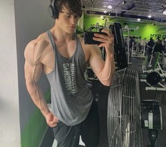 Gymshark Statement Stringer OG very rare David Laid Size Large