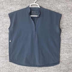 FIGS Rafaela Oversized Scrub Top Mens Medium Blue Sleeveless WXXSW1003 Mandarin