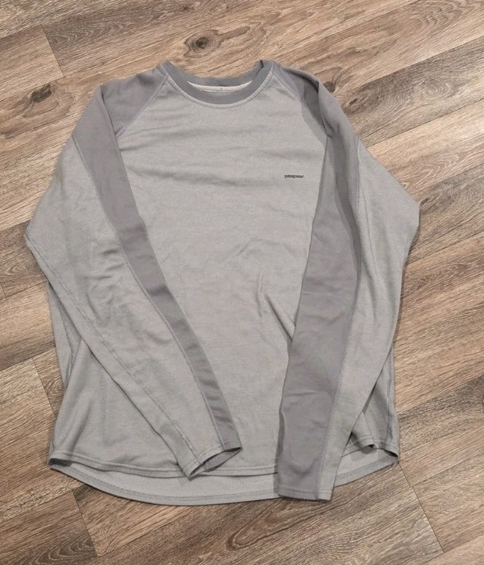 Patagonia Capilene 3 Midweight Base Layer Shirt Men's XL Gray Long Sleeve gallery