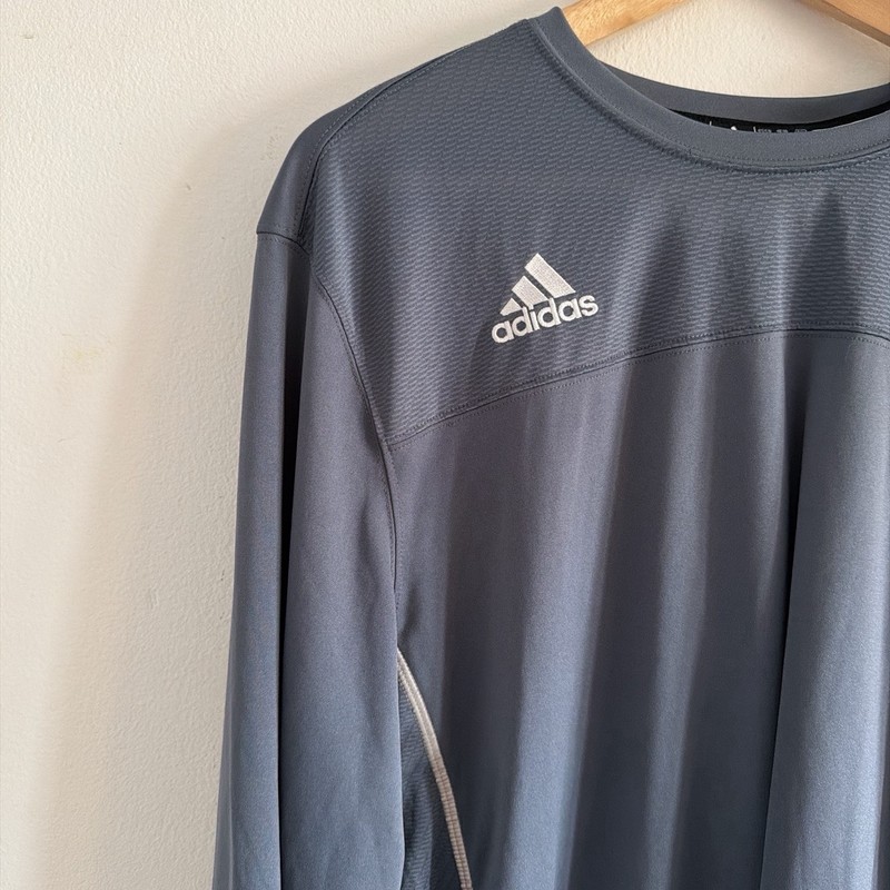Vintage 2000s Adidas Baggy Basketball Training Top gallery