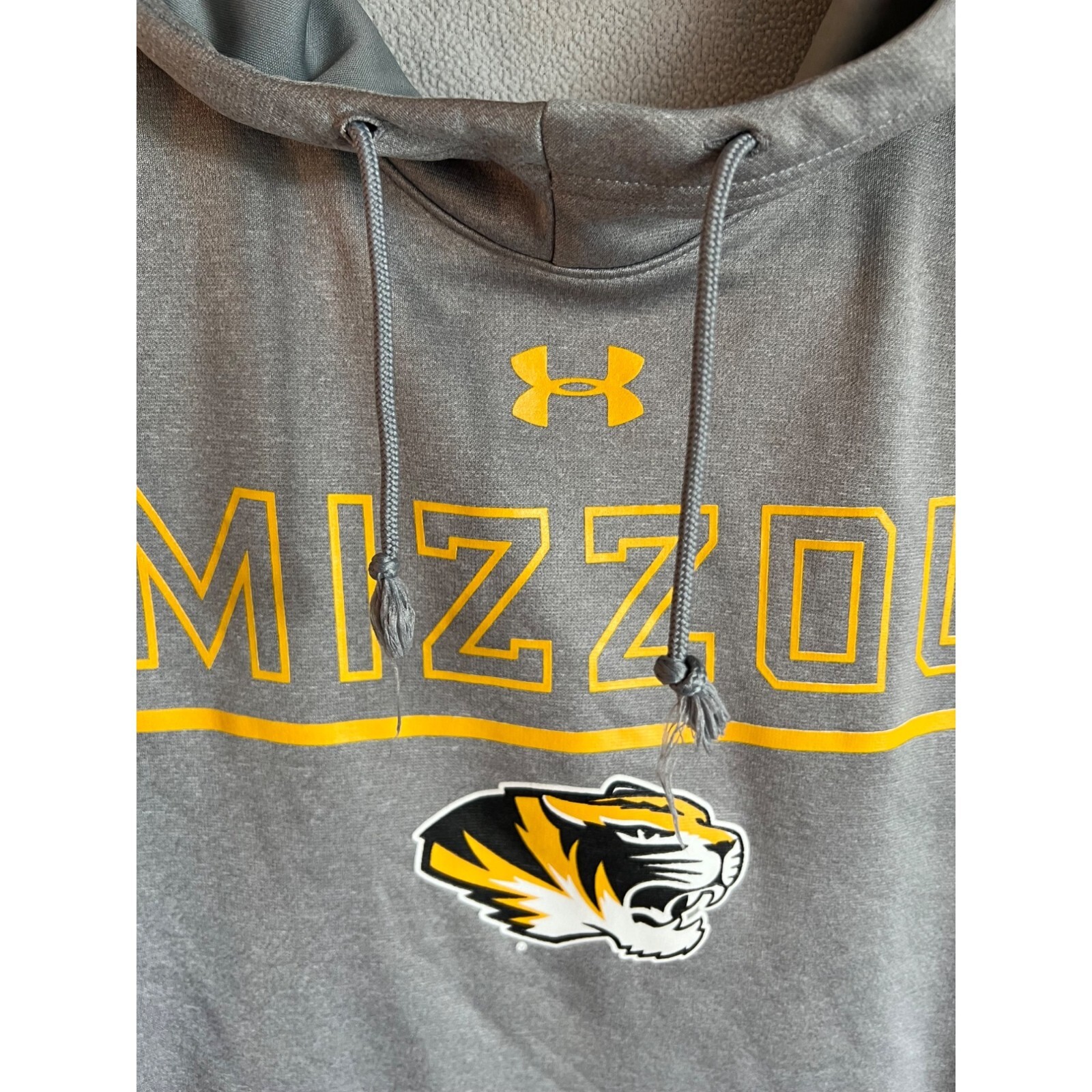 Under Armour Missouri Tigers Football - Size S gallery