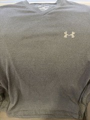 Under Armour Cold Gear Infrared Black Gray Striped LS Shirt Medium Fitted V neck