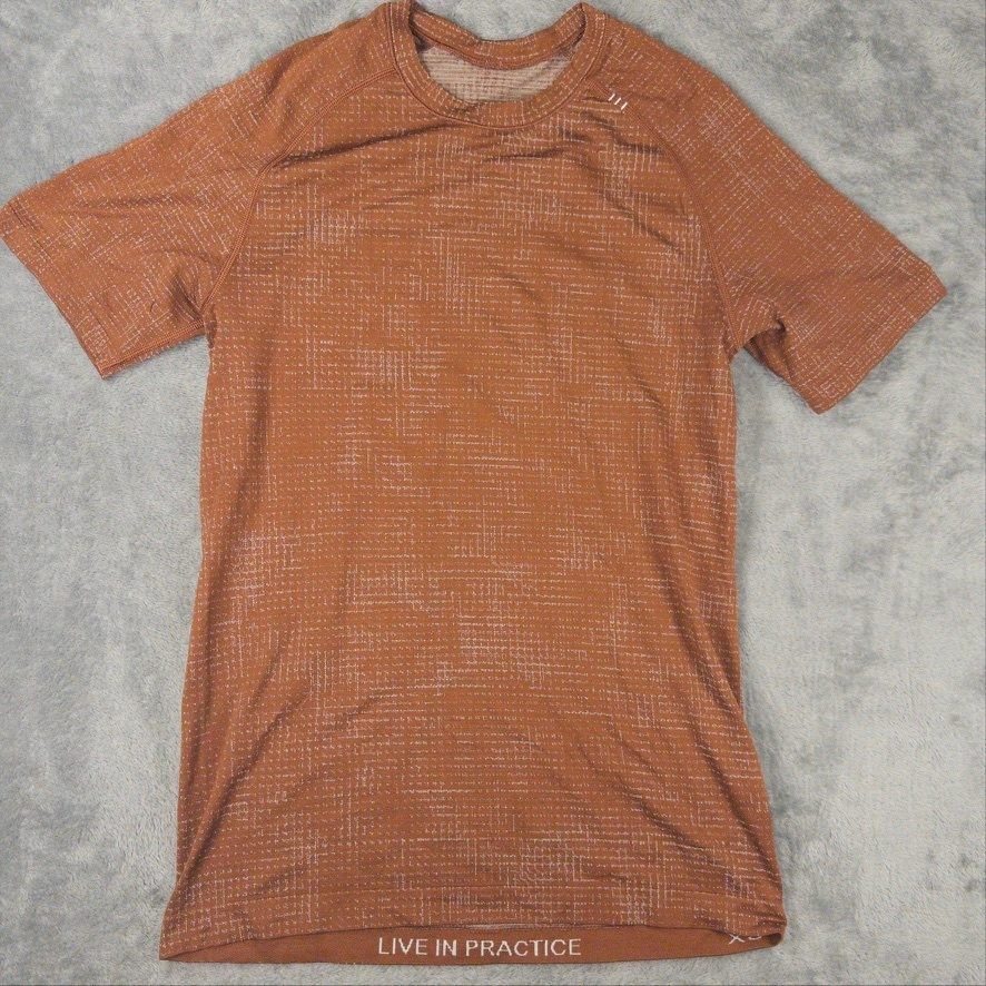 Lululemon Metal Vent Tech Shirt Mens XS Rust Orange Short Sleeve Athletic Tee gallery