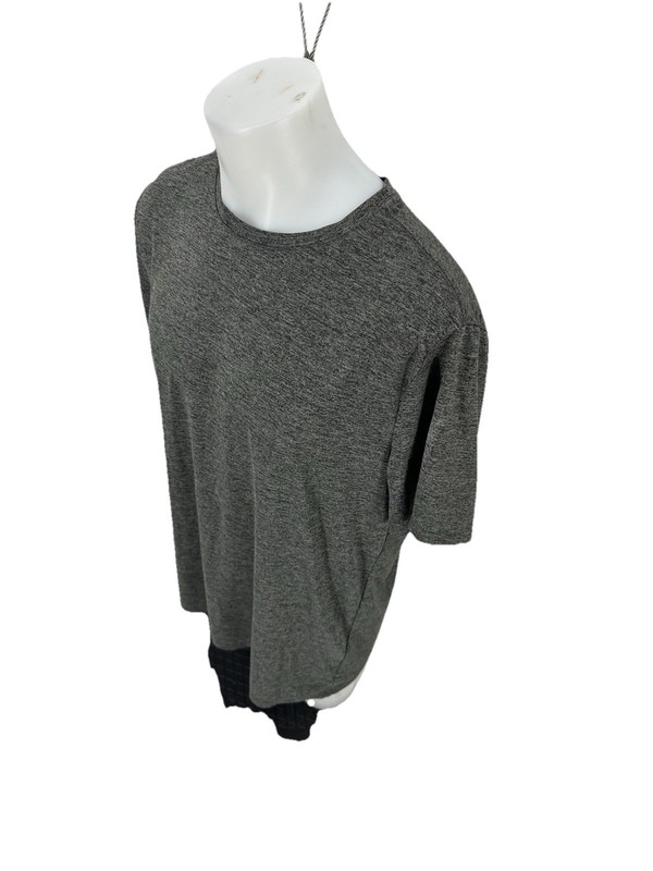 Quince Large Men Flowknit Breeze Performance Tee / Charcoal Grey P6 gallery