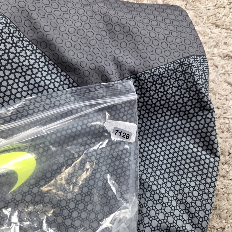 Nike Pro Hyperwarm Shirt Mens Gray Small Honeycomb Fitted Training Top gallery