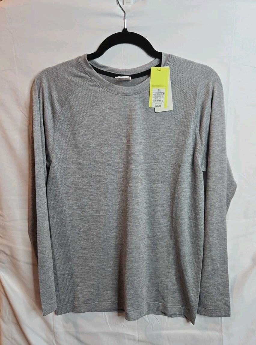 All in Motion Mens sizes S - XXL Long Sleeve Seamless T-Shirt 3 colors gallery