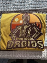 Geeky Jerseys Star Wars C-3PO Protocol Droids Large
