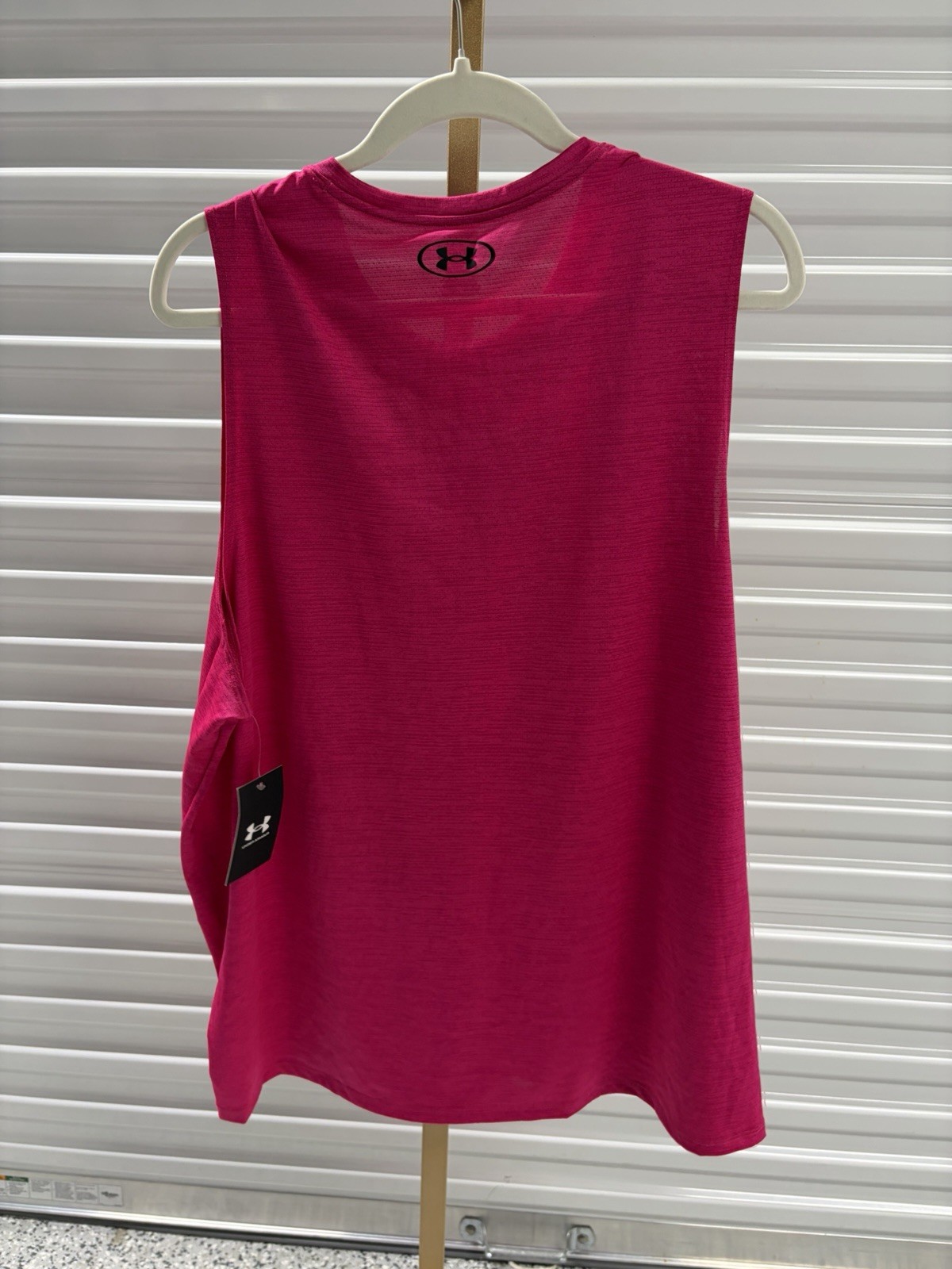 Under Armour Men’s Sleeveless Tank Top XL NWT gallery