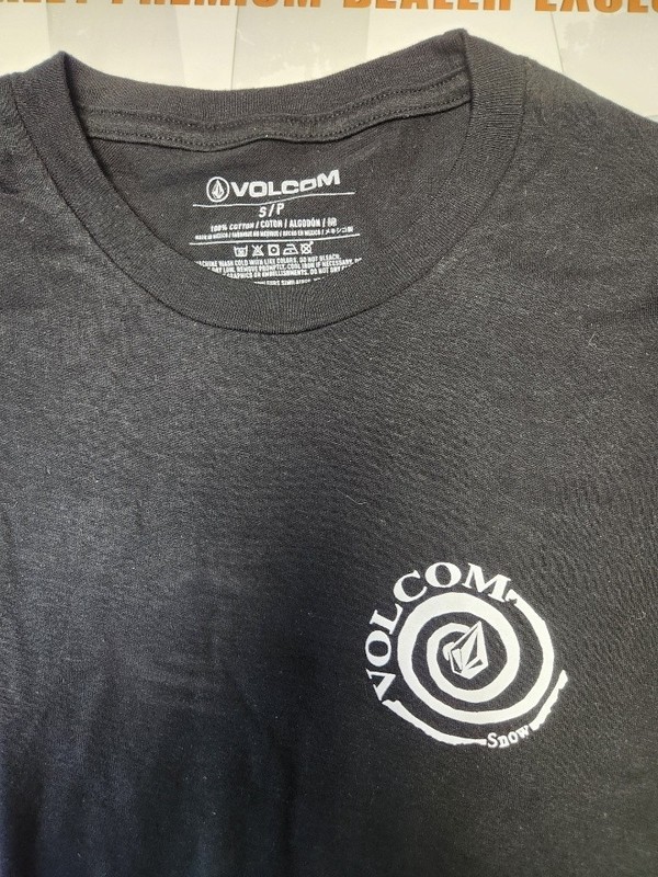VOLCOM Snowboard Dealer Promo 20 Year Videos LS tee-shirt SMALL New Old Stock gallery