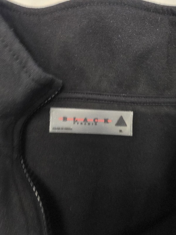 Black Pyramid Quarter Zip Pullover Men's Size XL gallery
