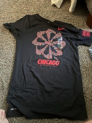 Mens 2017 Nike Chicago Marathon Short Sleeve (921387 010) Size Small