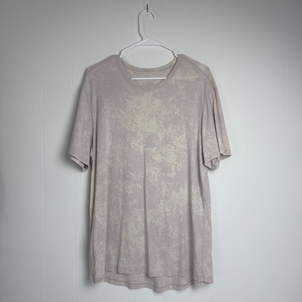 Lululemon Men’s Relaxed Fit Train T-Shirt Pink Tie Dye Bleach Size XL
