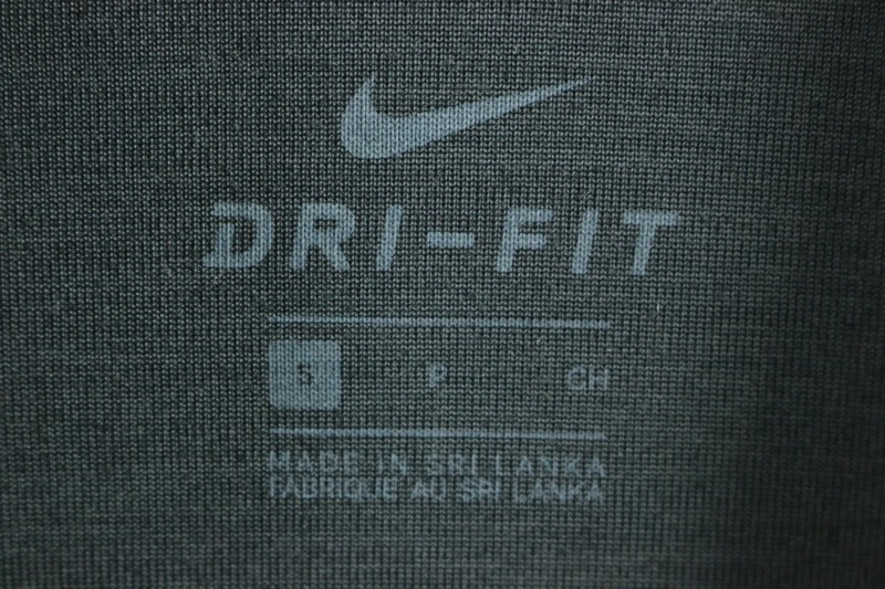 NIKE Dri-Fit Zip Neck Pullover Men's S Dark Gray Long Sleeve Logo gallery