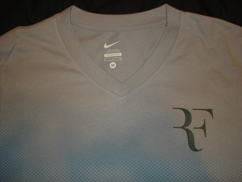 NWT Nike Federer RF Premier Trophy V-Neck Tennis Shirt 547585-096 Medium gallery