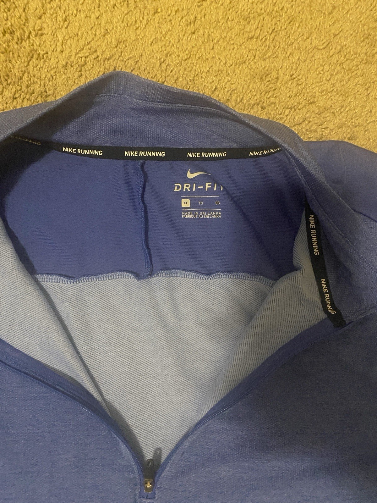 Nike Dri-FIT Element Men's Half-Zip Running Top Game Royal/Obsidian XL gallery