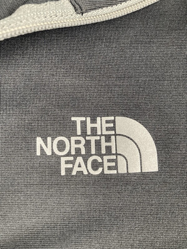 The North Face Pullover Mens M Lightweight 1/4 Zip Mid-Layer Black/Grey gallery