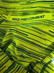 Nike ProCombat Shirt Green Hyperwarm Compression DriFit Performance Youth XL