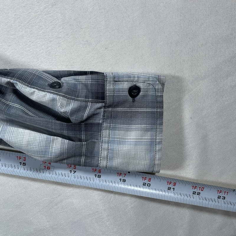 Duluth Trading Performance Tech Shirt quick dry stretch Vented Outdoors Large gallery