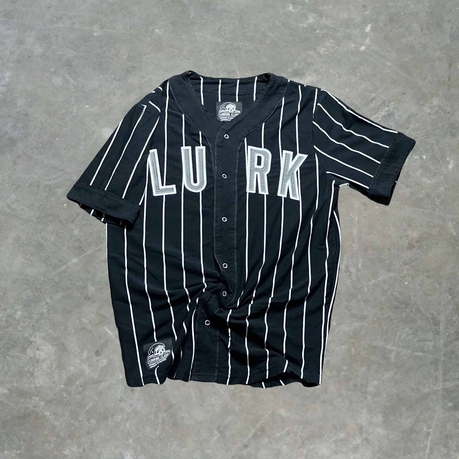 Lurking Class Black And White Pinstripe Baseball Jersey Mens Size Medium gallery