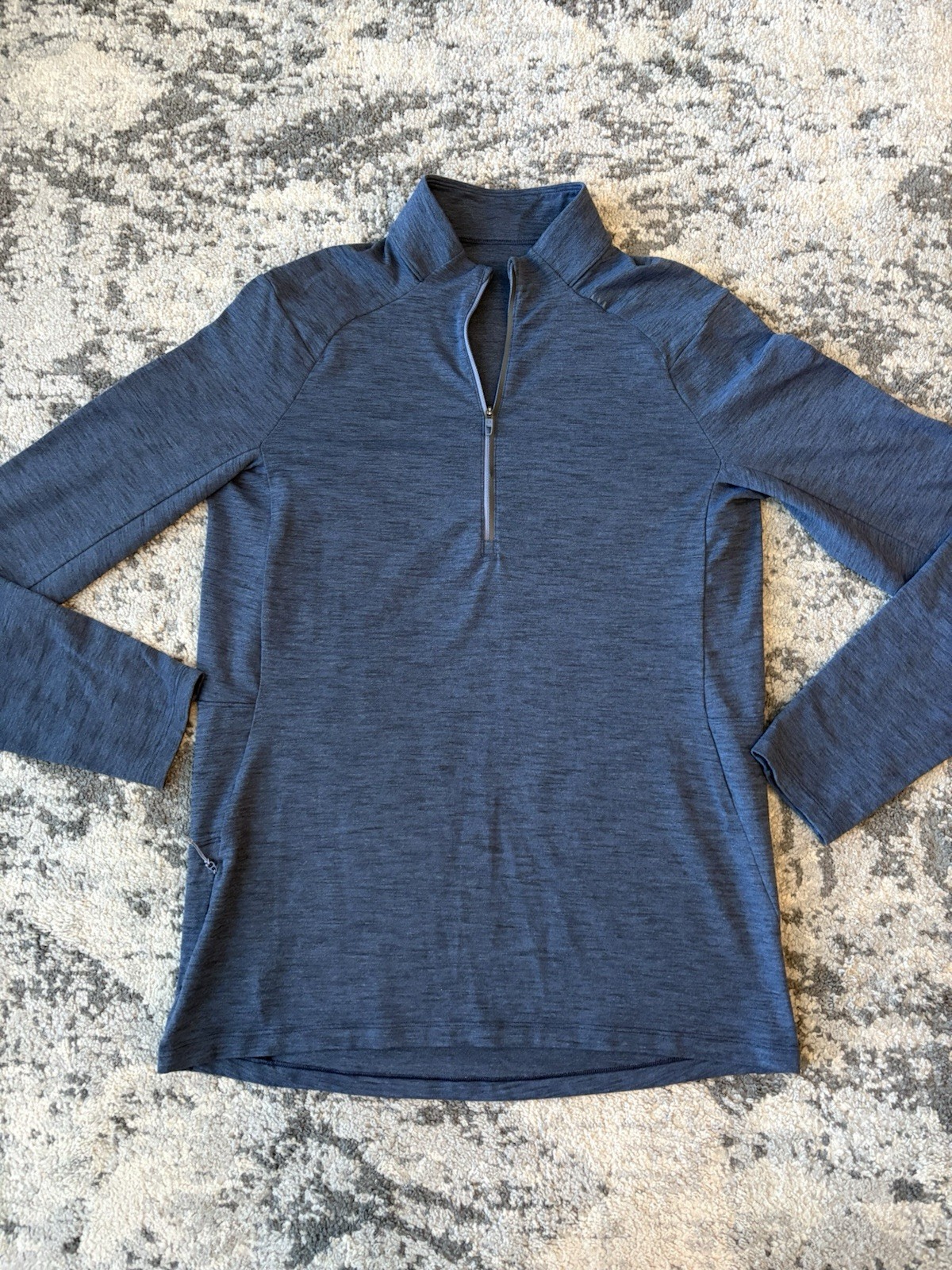 Lululemon Surge Warm Half-Zip Blue Size Medium Long Sleeve Shirt gallery