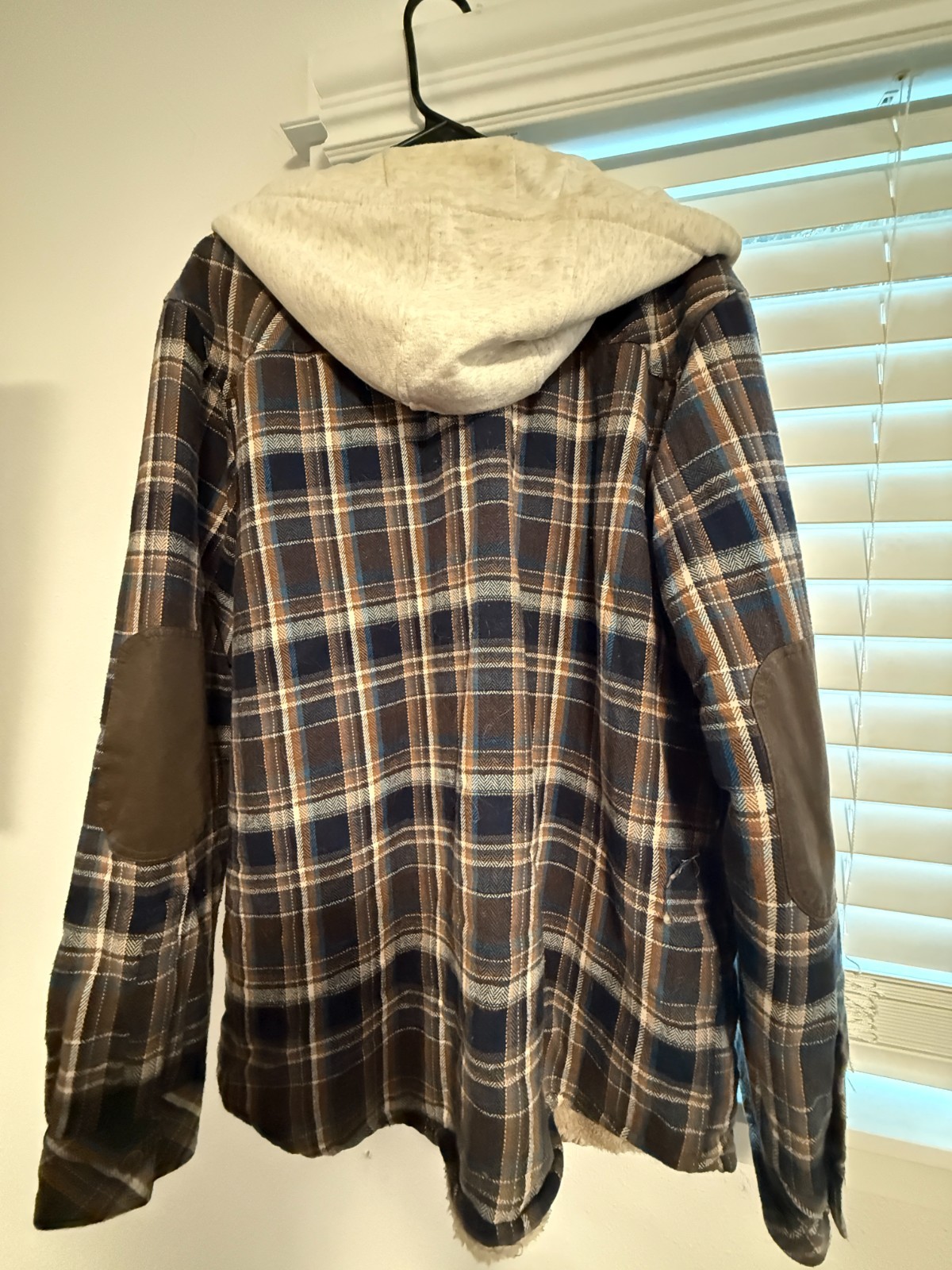 Legendary Whitetails Plaid Style Snap-Button Hoodie - Brown - Men's Large gallery
