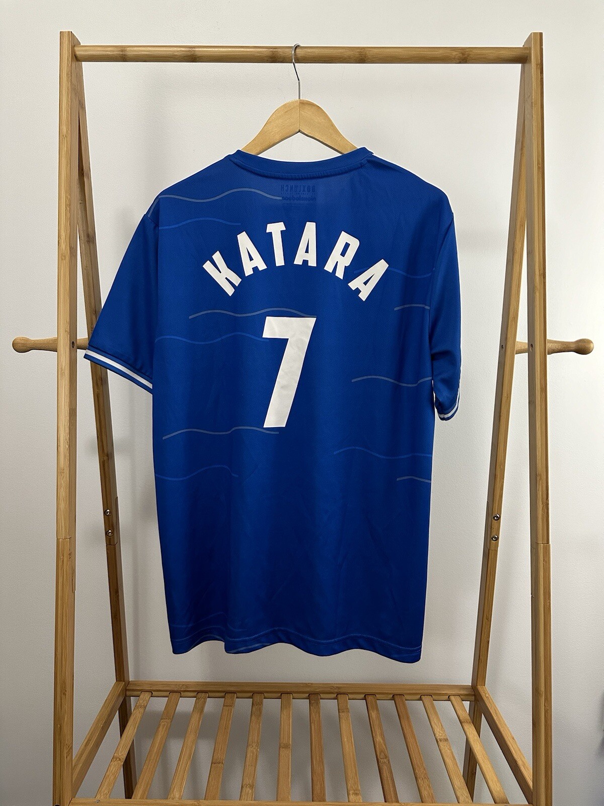 BoxLunch Exclusive Avatar The Last Airbender Water Tribe Katara Blue Jersey XL gallery