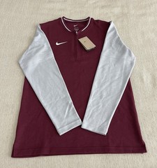 NEW NWT Nike Mens SMALL FJ9549-669 Long Sleeve 1/4 Zip Maroon Grey Gray Sleeves