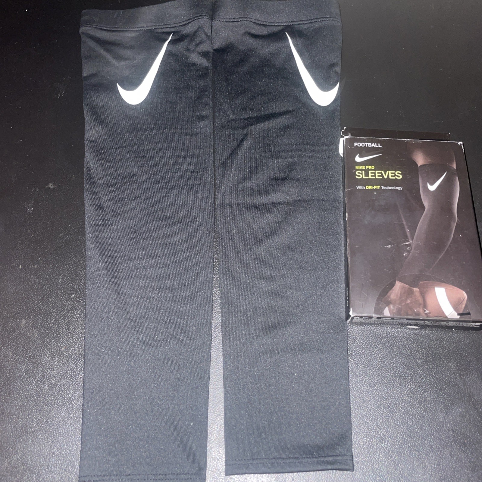 Nike Pro Dri-Fit Arm Sleeves Compression Football Men's S/M Black/ White , NEW gallery