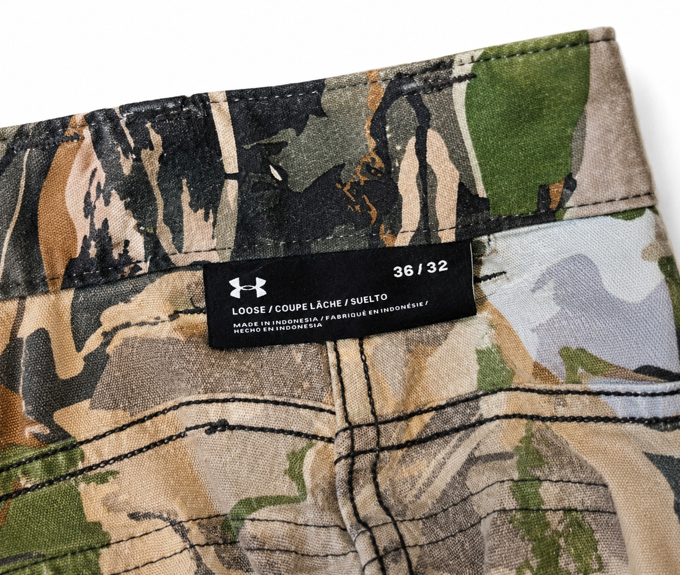 Under Armour ColdGear Camouflage Hunting Set Men's XL Hoodie and 36/32 Pants gallery