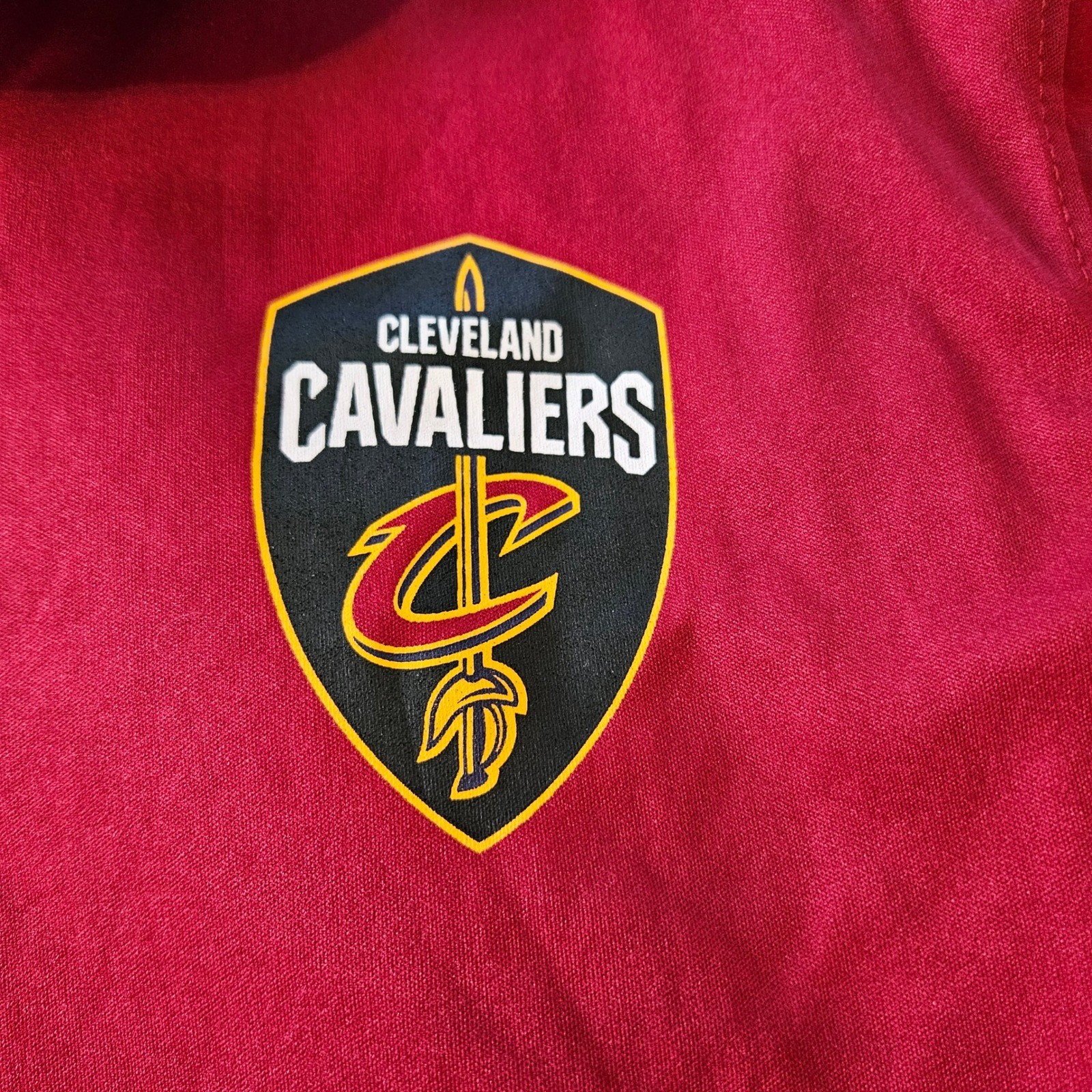 Cleveland Cavaliers NBA 1/4 Zip Long Sleeve Shirt Top Men's Large Red UNK gallery