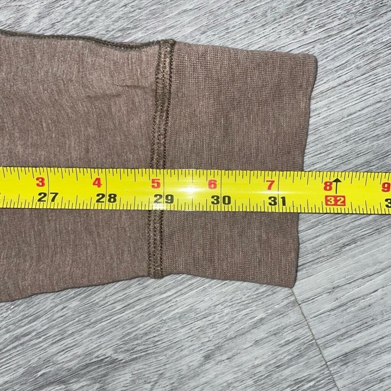 Lululemon Men L? Synth Long Sleeve Heathered Soft Earth Henley Pullover Stretchy gallery
