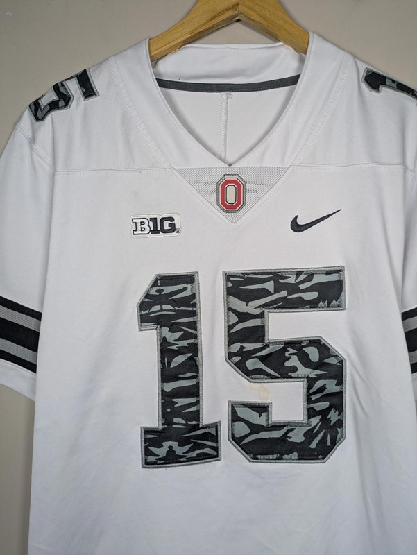 Nike Ohio State Ezekial Elliott Land of the Wolves Alternate Football Jersey M gallery