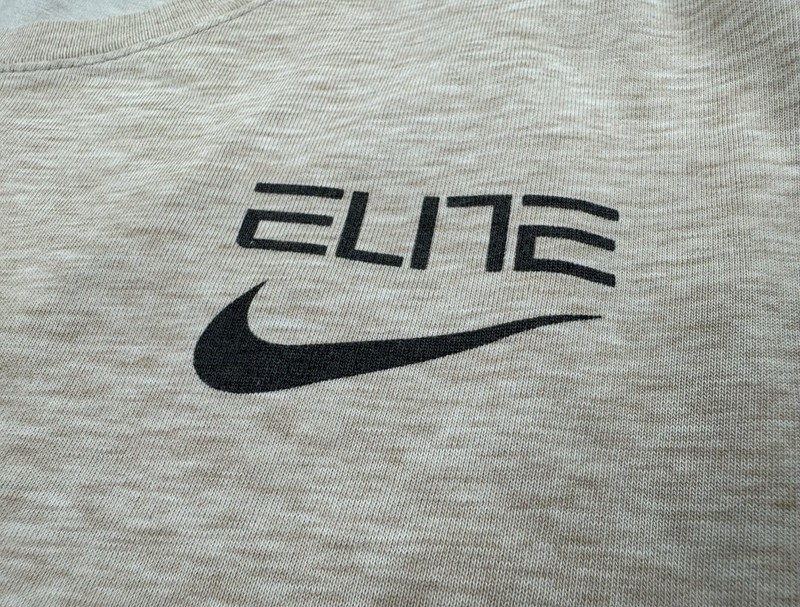 Vintage Nike Elite Worn Lightweight Athletic Soft Workout Tee T-Shirt Size M gallery