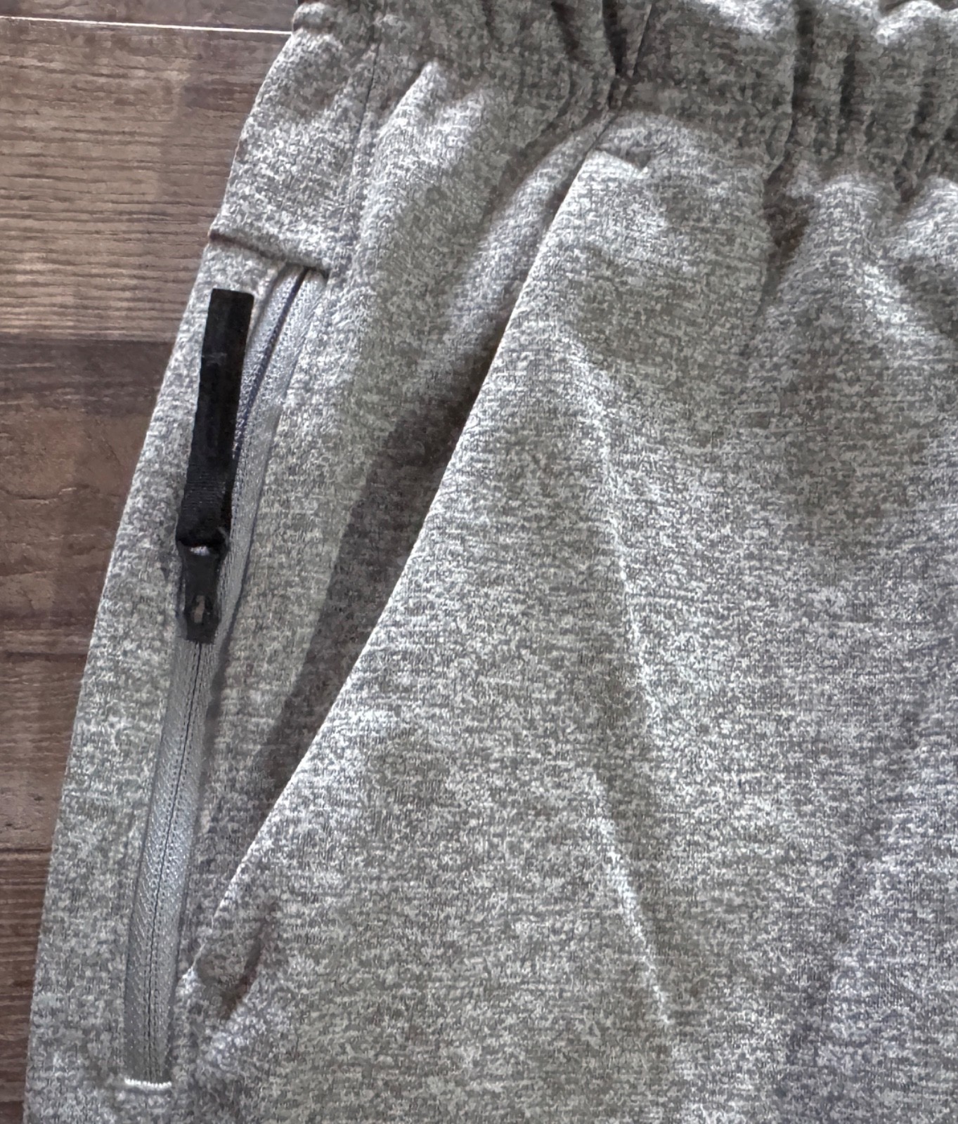 NWT Mens Nike L Heather Gray/Black Therma-Fit Comfort Waist Sweatpants Large gallery