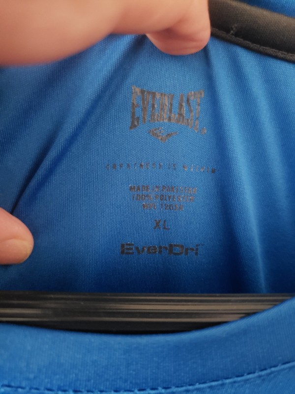 blue Everlast polyester T-shirt is a men's athletic top Tshirt XL gallery