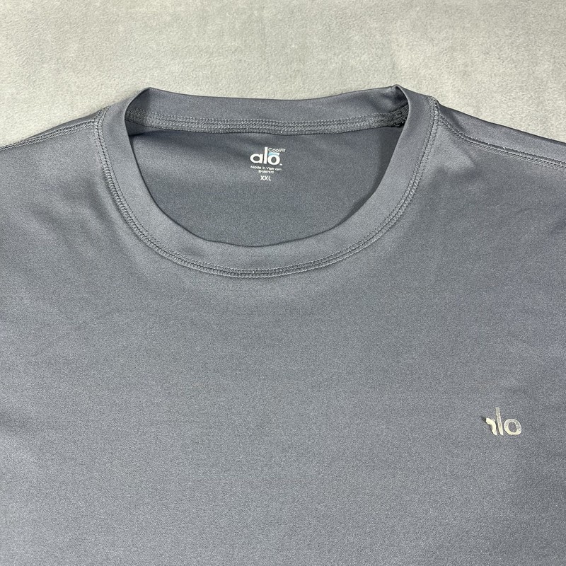 Alo Yoga CoolFit Shirt Adult 2XL XXL Gray Performance Stretch Workout Gym Mens gallery