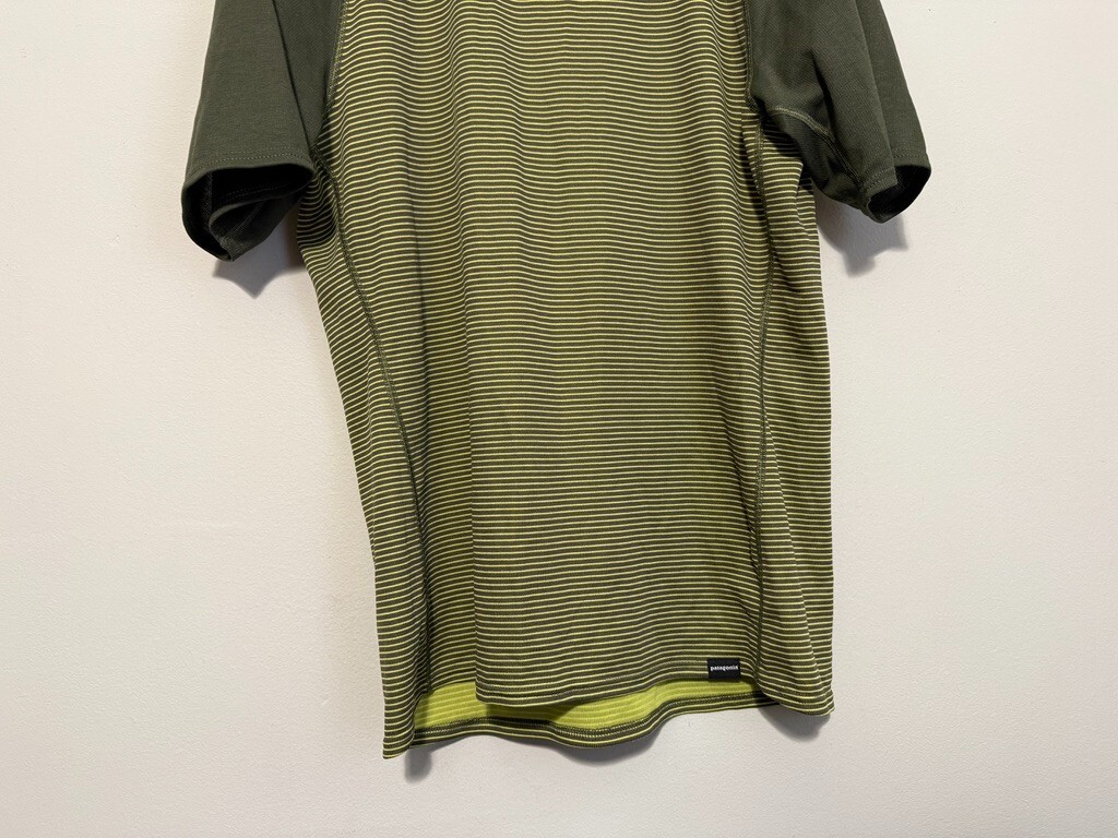 💥 Patagonia Capilene 2 Mens Medium Polartec Lightweight Shirt 💥 gallery