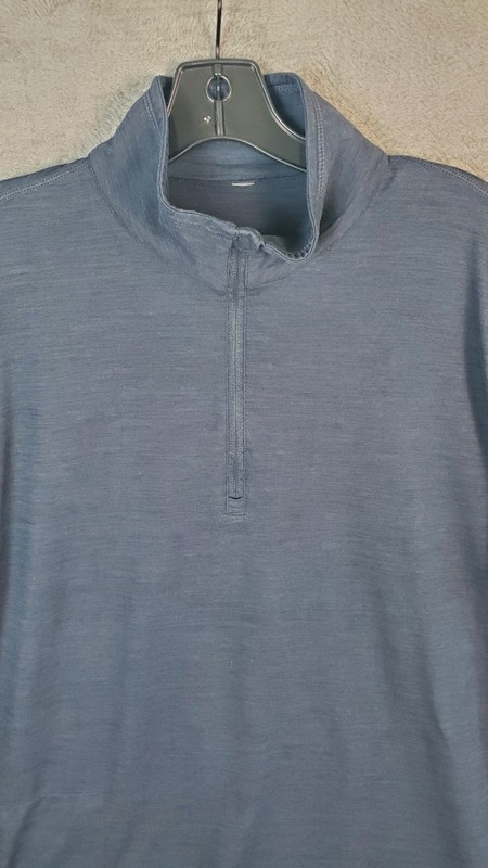 Vuori Ease Performance 2.0 Mens XL Navy Blue Quarter Zip Long Sleeve Gym Run gallery