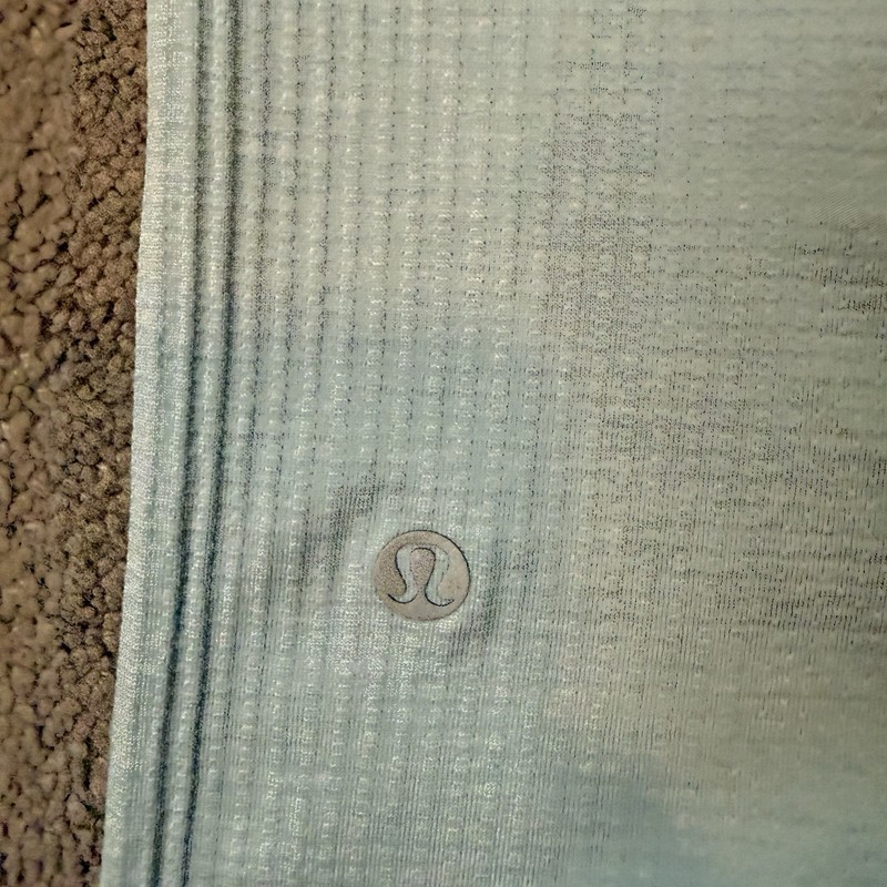 Lululemon Metal Vent Tech T Shirt Short Sleeve Light Blue Athletic Men’s S gallery