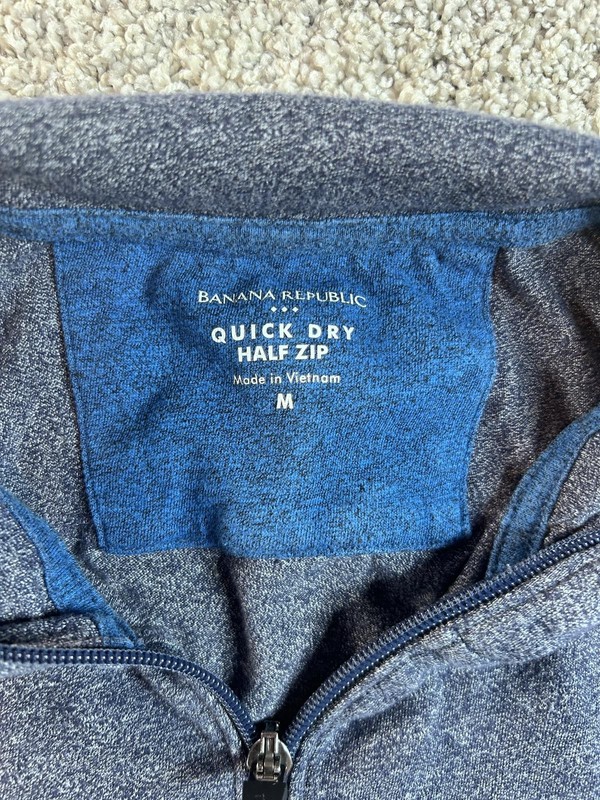 Banana Republic Quick Dry Half Zip Pullover - Medium gallery